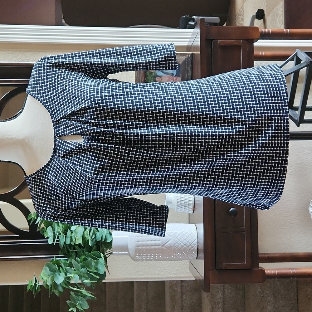 Ann Taylor Keyhole Neck Top
